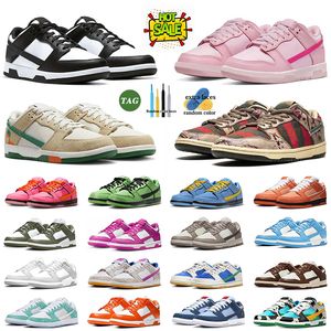 Ny Low Top Leather Panda Running Shoes Designer för män Kvinnor Powerpuff Girls Jarritos Freddy Krueger Triple Pink Platform Skate OG Sneakers Trainers Storlek 13