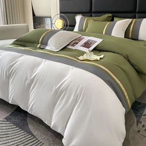 Sängkläder uppsättningar tvättade bomull 4st designer sängplåt set komfort set kuddar