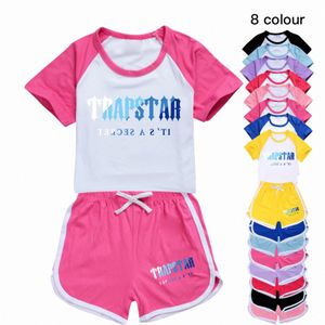 Barnkläder sätter Trapstar Children's Short Sleeved Tshirts Shorts Sports Sourits Toddler Boys Girls Youth Training Suit T-shirts Pants Tops Tees R I9RP#