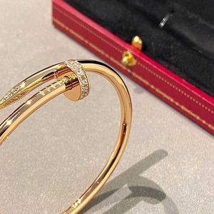 سوار عربات سوار الظفر 18K الذهب AU750 Rose Color Gold Shot SPERIC