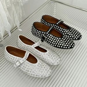 Designer Luxury ALA Shoes Women Ballet Flats Hollowed Out Mesh Sandal Mules Round Head Rhinestone Rivet Buckle Mary Genuine Leather Jane Shoes Loafers Slide 35-41