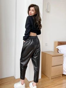 Spodnie damskie kobiety oryginalne skórzane spodnie 2024 Kobiece niszowe wysokiej jakości złożone guziki rzemieślnicze luźne przycięte streetwear ropa de mujer