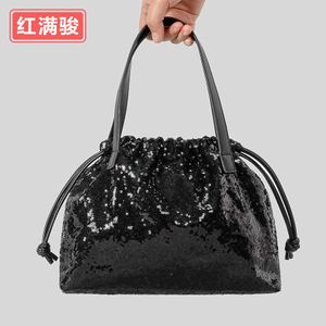 Fashionable niche shiny sequin bag versatile drawstring bucket bag versatile sequin chain single shoulder crossbody bag 240402