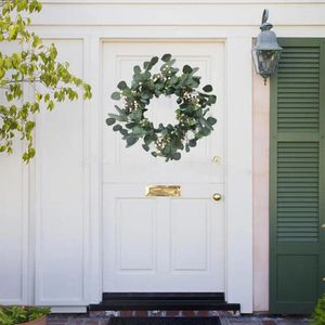 Decorative Flowers Artificial Green Eucalyptus Wreath 20 Inches Greenery With White Berries Mini Spring/ For Front Door Wall