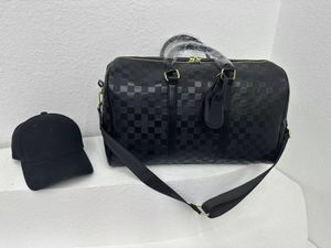 Borsoni firmati per uomo donna Viaggio Carry on Borse di lusso in pelle Borse di grande capacità Bagagli sportivi Keepall 45 cm