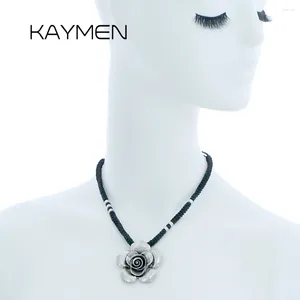 Pendant Necklaces KAYMEN Vintage For Women Beautiful Flower With Imitation Leather Fashion Pendants Jewelry Accessory