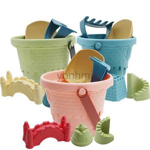 Plack Play Water Fun 6pcs Beach Toys Beach Castle Bucket Rae Form Form Dim w zestawie piaskowym Parent-Childrens Interaktywne letnie zabawki na zewnątrz dla dzieci 240402