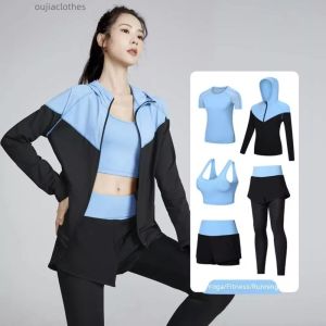 Remessa flash 2024 novo terno de treinamento de ginásio feminino yoga terno, conjunto de cinco peças para esportes casuais