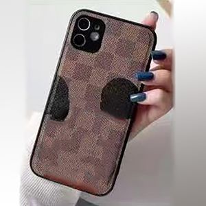 iPhone 15 Pro Max Designer Telefonfodral för Apple 14 13 12 mini 11 XR XS 8 Plus Luxury Pu Leather Floral Checkerboard Print Fullkropp Back Cover Coque Fundas Checkerboard M1