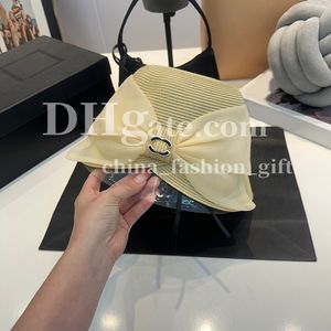 Designer Hat Luxury Bucket Hat Summer Straw Hat For Ladies Eugenia Bow Hat Travel Vacation Sun Protection Hat