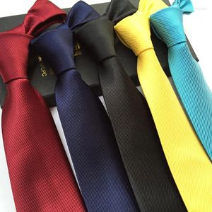 Bow Ties Satin Solid 8cm Leisure Business Professional Men's Tie Korean Edition Moda Wysokiej jakości biuro podróży luksusowa koszula