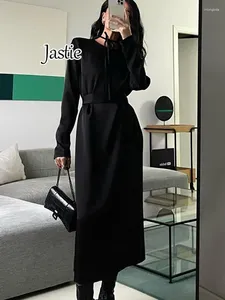 Vestidos casuais jastie mulheres 2024 outono maxi moda o-pescoço renda sem costas sexy vestido high-end magro preto longo feminino vestidos