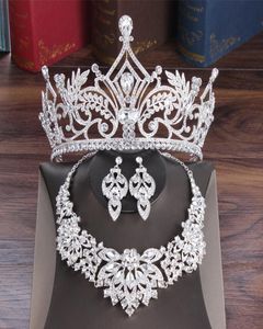 Luxury Princess 2022 Bröllopshuvudstycken Brud Tiara Rhinestone Crown Head Pieces Crystal pannband Hårtillbehör Silver8034205
