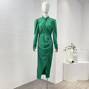 Vestidos casuais verde cruz nó frente manga longa fenda lateral vestido midi de cetim