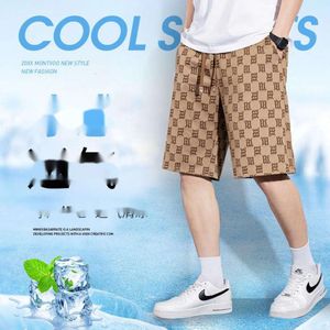 Pantaloncini larghi casual sottili da uomo, tendenza estiva, pantaloni da spiaggia dimagranti di fascia alta, pantaloni sportivi a cinque pezzi da uomo