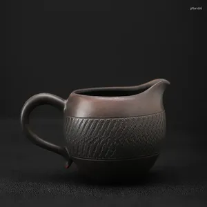 Tazze da tè Brocca intagliata in ceramica viola Retro Fair Cup Divisore Chahai Teaset Accessori