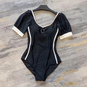 Yaz kadın mayo plaj güneş ışığı bikinis tasarımcısı lüks bikini seksi tek parça mayo yoga kıyafetleri