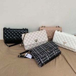 Fashion Luxury Fashion Cross Package Shop Free Shipping New Export Womens Bags Cotton Single Shoulder Diagonal Chain Fashionable and Trendy Diamond Grid