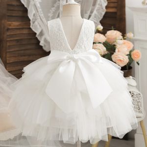 Свадебное платье с цветочным узором для девочек, детское кружевное тюлевое платье с открытой спиной, бальное платье принцессы, белое платье для первого дня рождения, баптистское белое платье 240402
