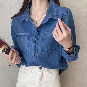 Camisa de jeans mole de ombro azul profundo para a mulher nova primavera e outono 2024 roupas pequenas top