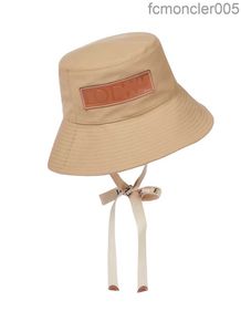 Fashion Straw Hat Womens Designer Bucket For Man Luxury Summer Flat Fanted Beach Hats Sun Protection Gold Buckle Hinks Cap JVHP