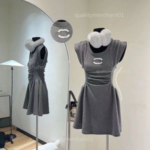 Oberteile, Luxus-Sommerkleid, Designer-Grace-Damenkleider, Goth-Faltenrock, A-Linien-Rock, kurzes Kleid, Damenbekleidung, ärmelloser Wadenkilt, Urban Sexy Partykleid