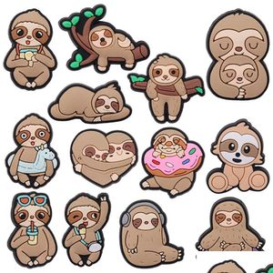 Sko delar tillbehör moq 20 st pvc kawaii sloth donut söta charm för clog sandaler spänne dekoration drop leveransskor dh7ps