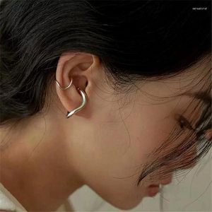 Brincos traseiros huanzhi torcido metal earbone clipe feminino clipes de orelha conjunto para mulheres meninas francês retro moda irregular festa jóias presentes