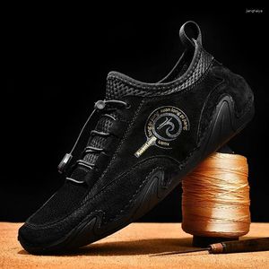 Scarpe da passeggio alla moda comode e traspiranti da uomo tendenza sportiva leggera suola morbida versatile polipo guida casual