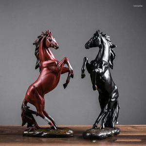 Estatuetas decorativas de resina, estatueta de cavalo moderna, animal para decoração de casa, sala de estar, presentes de natal, decoração na prateleira