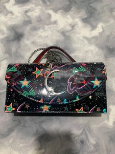 Donne rosso colore c/lhandbags Rivet tiene borse per la personalità testa in rilievo borse a tracolla di tendenza stradale testa genuina in pelle piccoli portafogli