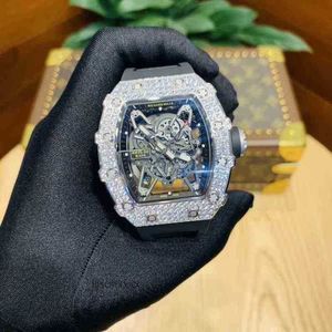 Luxury Mens Watch Richa M Högkvalitativ Watch Designer Automatisk mekanisk klocka Vattentät rostfritt stål Panchromatiskt handledsgummi som säljer O9P0