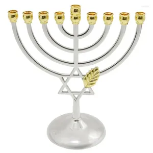 Posiadacze świec Hanukkah Candlestick Vintage klasyczny geometryczny stand menorah metal mieści 9 świec Desktop Decor Home Decor