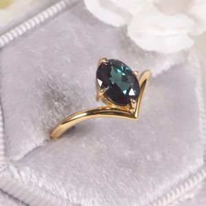 Gems Beauty 14K Gold Plated 925 Sterling Silver Curved Ring Oval 6x8mm Solitaire Color Changing color changing corundum Engagem 240402