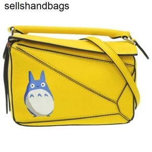 Borsa a tracolla Lowwes Puzzle Ghibli Spirited Vera pelle Alta qualità Ghibli My Neighbor Totoro Borsa Mini Borsa a tracolla Borsa a mano Giallo 0041YASNWA6A