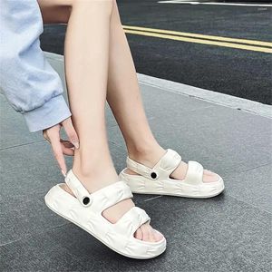 Slippers Bathing Autumn-spring Women Gray Sandals Luxury Designer Flip Flops Shoes Beach For Water Sport Sneakers Exerciser