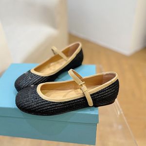 Designer-Damen-Kleidschuhe, Stroh-Bast-Sandalen, Mary Jane, Einzelschuh, Rattan-Ballerinas, Sandalen, Hardware, böhmische Knöchel, Schnallenriemen, Pantoletten, Outdoor-Strand-Slipper