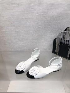 Ballerinas, modische Blumen-Designer-Schuhe für Damen, echtes Leder, offene Kalbsleder-Kleiderschuhe, formelle Pumps mit klobigem Absatz, Sandalen, Ballerinas, mit Box-Staubbeutel