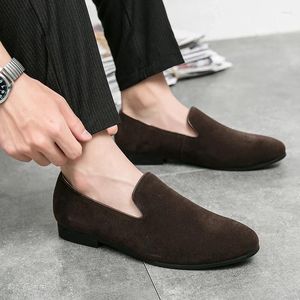 Freizeitschuhe, modische Herren-Wildlederschuhe mit weichen Sohlen, bequeme Slipper, vielseitig, flach, grüner Stil, kostenlose Lieferung