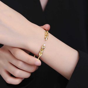 Marca de designer marca 925 pura pulseira de ouvido de trigo prateado com diamante completo e jóias femininas simples kgdm