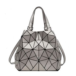 2024 new network red fashion patchwork geometric diamond check handbag trend texture large capacity single shoulder tote bag woman