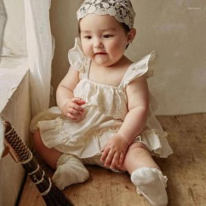 Conjuntos de roupas verão princesa bebê meninas roupas bonito rendas sem mangas babados cami tops com shorts e heaband 2 pçs conjunto roupas da criança