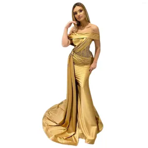 Party Dresses 2024 Autumn Gold Formal Satin aftonklänningar paljetter oregelbunden full längd kändis bröllop cocktail prom mantel