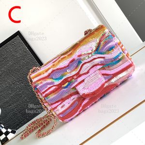 Tasarımcı Crossbody Çanta 20 cm Sequins Flep Bag 10a Ayna Kütle Koyun Dinini Astar Lady Chain Bag Moda ziyafet çantası kutu LC582