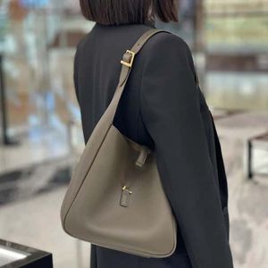 Tasarımcılar Çantalar Siyah Tasarımcı LE 5 A 7 Torba L E 37 Hobo Kova Çantası Kadınların Orijinal Deri Kova Çantası, Büyük Kapasiteli Omuz Crossbody Çantası Doku 01