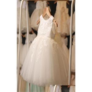 Mädchen Kleider Baby Mädchen Kleid Weiß Taufe Niedliche Taufkleider Geburtstag Tutu Party Ball Säuglingskleidung Für 02Yrs6894101 Drop Deliv Dhkwa