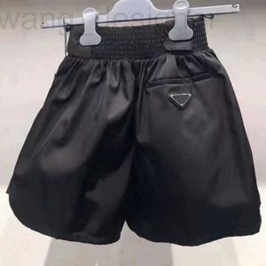 Kvinnors shorts designer lyx kvinnor lyxiga fårskinn läder hög midja elastiska korta byxor designer märke mode damer pantkläder för b75a