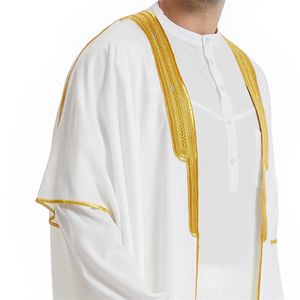 Traditionella Eid Arabiska män Robe Muslim Dress Kimono Dishdasha Clothing Islam Dubai Saudi Abayas Abaya Kaftan Ramadan Jubba Thobe 240328