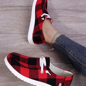 Casual Schuhe 2024 Sommer frauen Vulkanisieren Mujer Mode Leinwand Schuh Slip-on Freizeit Flache Wanderschuhe Mokassin Weibliche