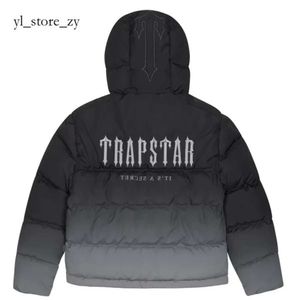 Trapstar Jacket Puffer Gradient Black Jacket Men Trapstar Jacke broderad termisk Trapstar Winter Lightweight och andningsbara lyxiga kappor 5418